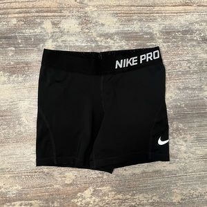Black Nike Pros, Youth Medium